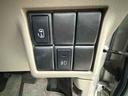 スズキ　パレット　ＸＳ　ＥＴＣ　両側スライド・片側電動　オートライト　ＨＩＤ　スマートキー　電動格納ミラー　ベンチシート　ＡＴ　盗難防止システム　ＡＢＳ　ＣＤ　アルミホイール　衝突安全ボディ　エアコン　パワーステアリング image 11